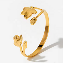 Load image into Gallery viewer, Lotus Deco Adjustable Bangle