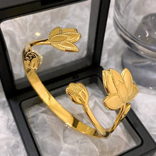 Load image into Gallery viewer, Lotus Deco Adjustable Bangle