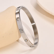 Load image into Gallery viewer, The Flat Diamond Thick Bangle