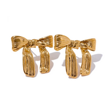 Load image into Gallery viewer, Bow Stud Earrings in GOLD / SILVER