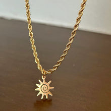 Load image into Gallery viewer, Soleil Rope Necklace in GOLD / SILVER