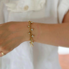 Load image into Gallery viewer, Vines Curb Chain Bracelet