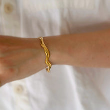 Load image into Gallery viewer, The Melted Adjustable Bangle