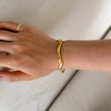 Load image into Gallery viewer, The Melted Adjustable Bangle