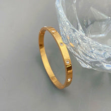 Load image into Gallery viewer, The Flat Diamond Thick Bangle