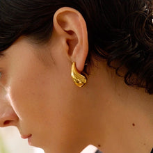 Load image into Gallery viewer, Droplet Stud Statement Earrings