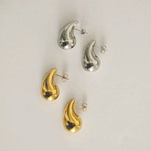 Load image into Gallery viewer, Droplet Stud Statement Earrings