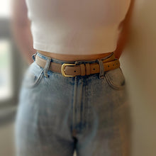 Load image into Gallery viewer, Basic Leather Belt in Khaki