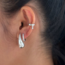 Load image into Gallery viewer, Droplet Stud Statement Earrings
