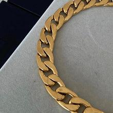 Load image into Gallery viewer, Chunky Chain Necklace - Gold