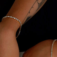 Load image into Gallery viewer, Iced Tennis Diamond Bracelet