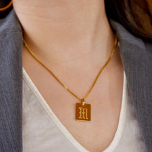 Load image into Gallery viewer, Initial Tag Chain Necklace