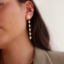 Load image into Gallery viewer, The Daisy Ear cuff Sterling 925