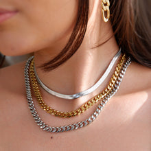Load image into Gallery viewer, Virge Curb Necklace - Silver