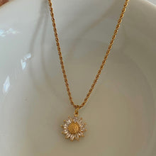 Load image into Gallery viewer, The Sunflower Chain Necklace