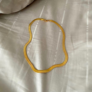 Flat Snake Necklace 16" - Gold