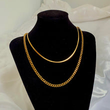 Load image into Gallery viewer, Flat Snake Chain Necklace - 18"