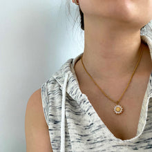 Load image into Gallery viewer, The Sunflower Chain Necklace