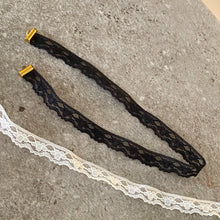 Load image into Gallery viewer, Lace Choker Necklace