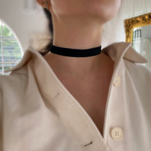 Load image into Gallery viewer, Thin Choker Necklace