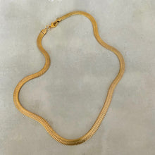 Load image into Gallery viewer, Flat Snake Chain Necklace - 20"