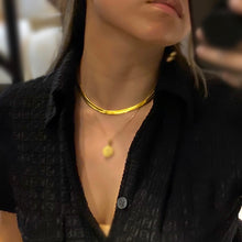 Load image into Gallery viewer, Flat Snake Necklace 16" - Gold