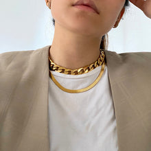 Load image into Gallery viewer, Flat Snake Chain Necklace - 20"