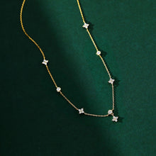 Load image into Gallery viewer, Tiny Bloom Chain Necklace