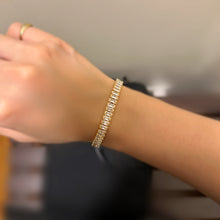 Load image into Gallery viewer, Baguette Tennis Dia Bracelet