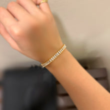 Load image into Gallery viewer, Baguette Tennis Dia Bracelet