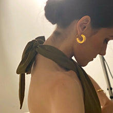 Load image into Gallery viewer, Floater Chunky Statement Hoops