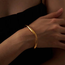Load image into Gallery viewer, Abstract Adjustable Bangle