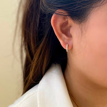 Load image into Gallery viewer, Basic Diamond Hoop Earrings