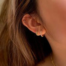 Load image into Gallery viewer, Basic Diamond Hoop Earrings