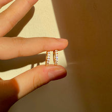 Load image into Gallery viewer, Basic Diamond Hoop Earrings
