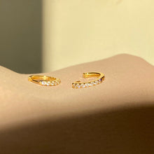 Load image into Gallery viewer, Basic Diamond Hoop Earrings