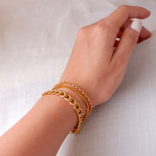 Load image into Gallery viewer, Link Chain Bracelet - Gold
