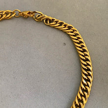 Load image into Gallery viewer, Semi-Thick Cuban Chain Bracelet