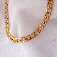 Load image into Gallery viewer, Link Chain Choker Necklace