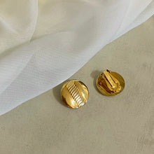 Load image into Gallery viewer, Vintage Button Clip ons