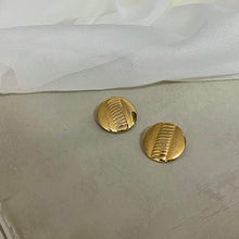 Load image into Gallery viewer, Vintage Button Clip ons