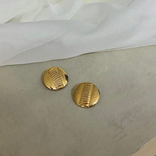 Load image into Gallery viewer, Vintage Button Clip ons