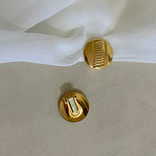 Load image into Gallery viewer, Vintage Button Clip ons
