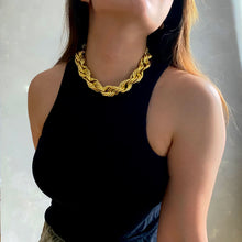 Load image into Gallery viewer, Giga Rope Necklace