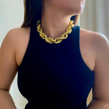 Load image into Gallery viewer, Giga Rope Necklace