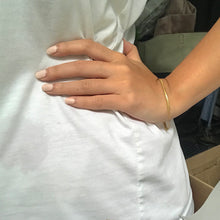 Load image into Gallery viewer, Thin Snake Chain Bracelet