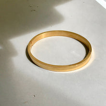 Load image into Gallery viewer, The Flat Thick Plain Bangle