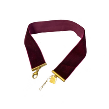 Load image into Gallery viewer, Thick Velvet Choker Necklace