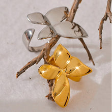 Load image into Gallery viewer, Petal Statement Ring in GOLD / SILVER