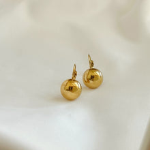 Load image into Gallery viewer, Ball Drop Classic Earrings